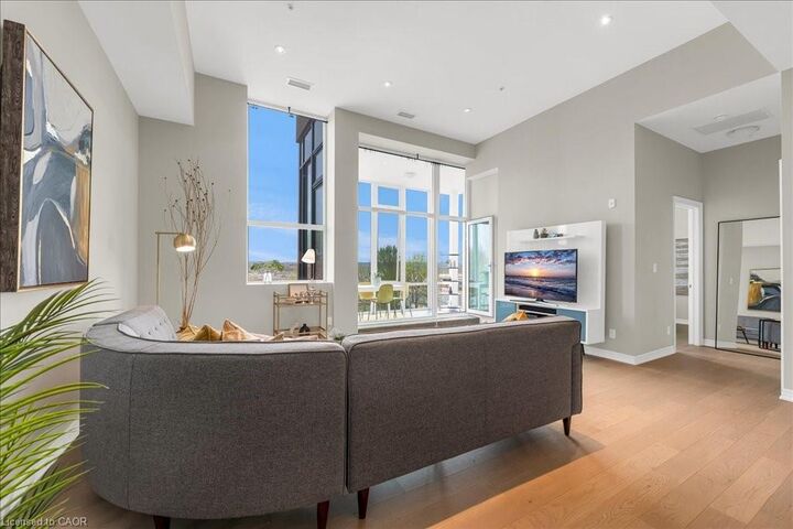 Property Photo:  50 Murray Street W 301  ON L8L 1B3 