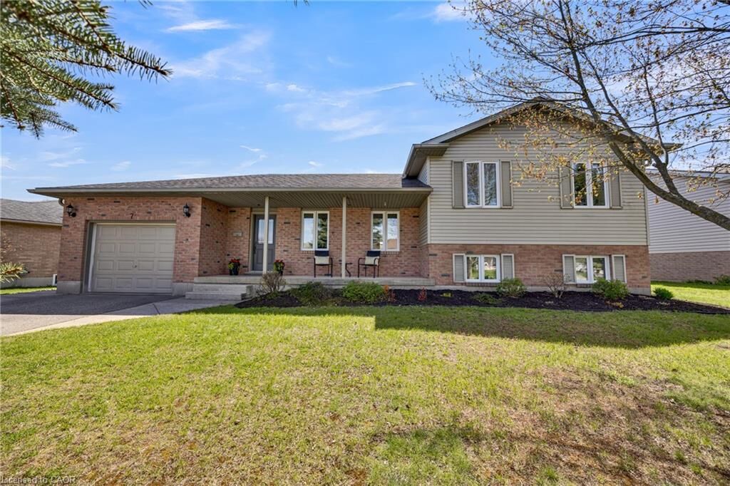 Property Photo:  7 Windemere Avenue  ON N4G 5M8 