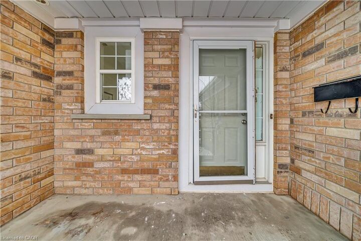 Property Photo:  540 Mariner Drive  ON N2K 3Y8 