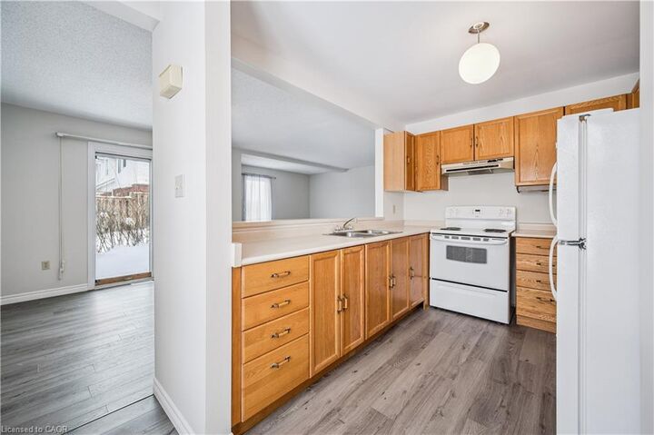 Property Photo:  205 Highland Crescent 35  ON N2M 5L7 