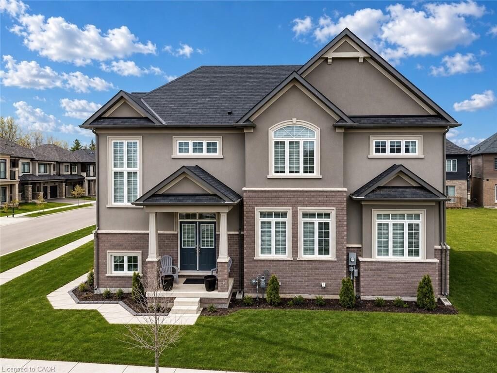 Property Photo:  16 Stauffer Road  ON N3V 0B2 