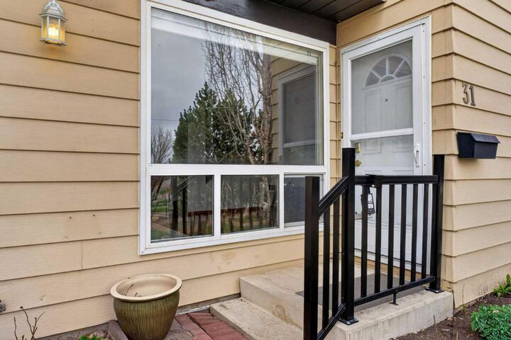 Property Photo:  7205 4 Street NE 31  AB T2K 5S3 