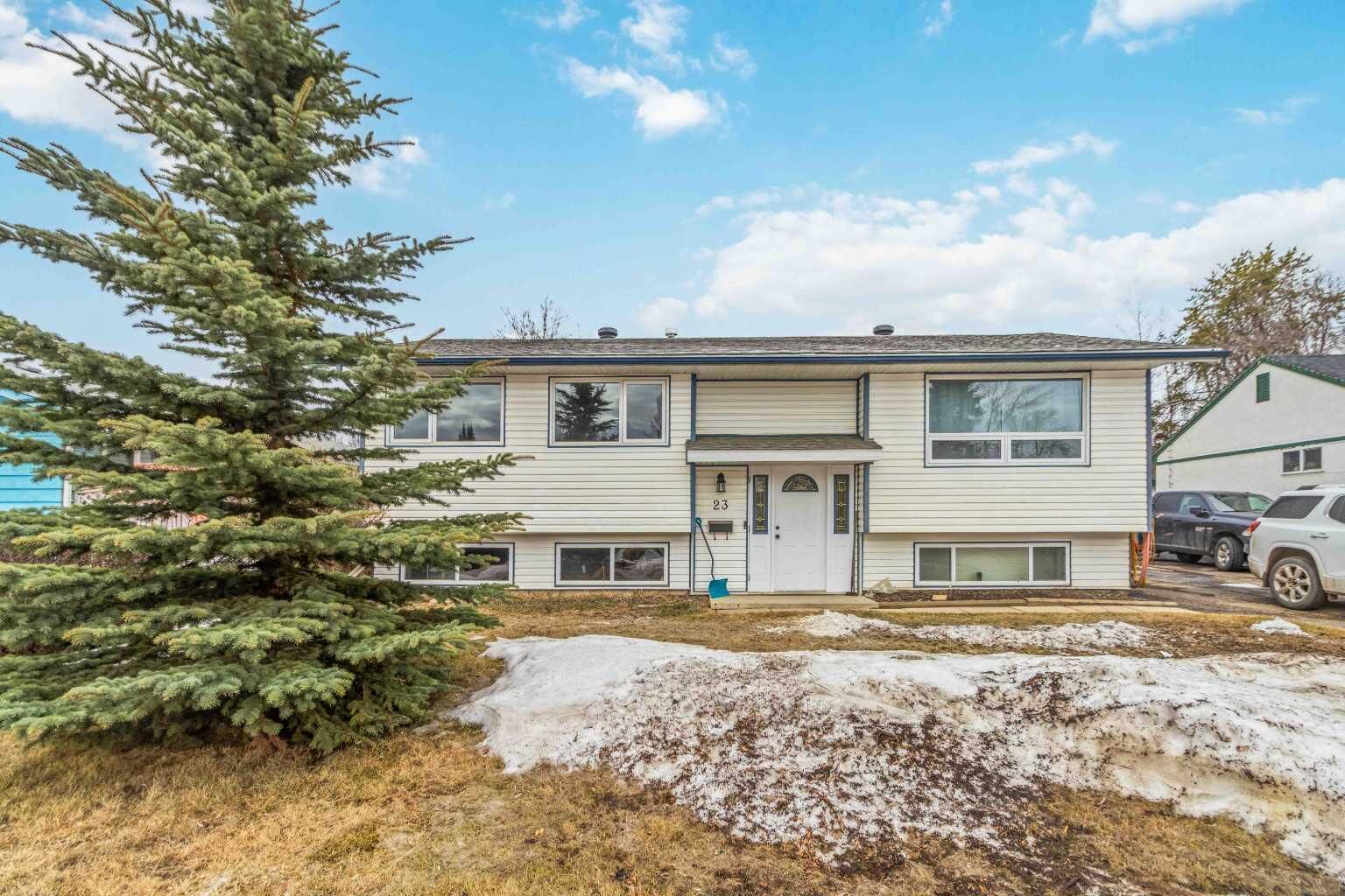 Property Photo:  23 Clark Crescent  AB T9H 1M8 