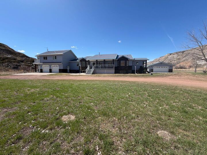 Property Photo: 765 Excelsior Avenue AB T0J 0Y9