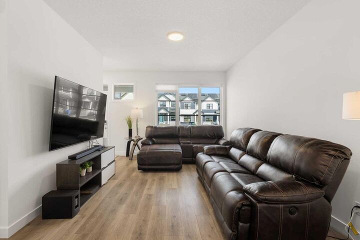 Property Photo:  19825 45 Street SE  AB T3M 3B5 