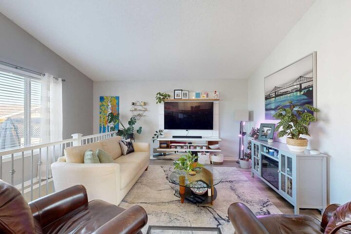 Property Photo:  10 Rivers Place  AB T7S 0A8 