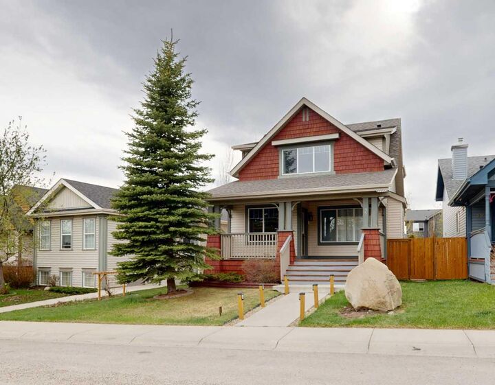 Property Photo:  95 Covepark Place NE  AB T3K 5Z9 