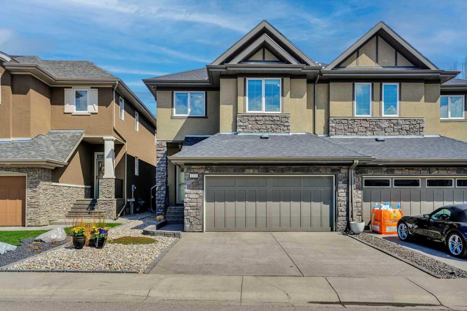 Property Photo:  109 Cranleigh Place SE  AB T3M 0N5 