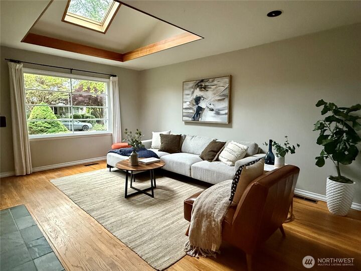 Property Photo:  2113 NE 81st Place  WA 98115 