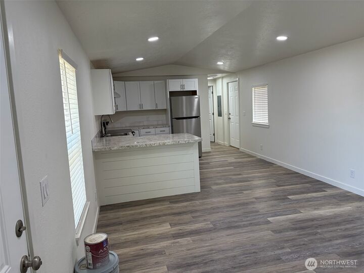 Property Photo:  3010 W Peninsula Drive 77  WA 98837 
