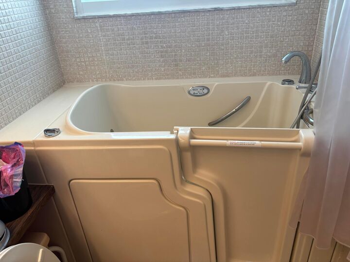 Property Photo:  8321 SW 39th Court  FL 33328 