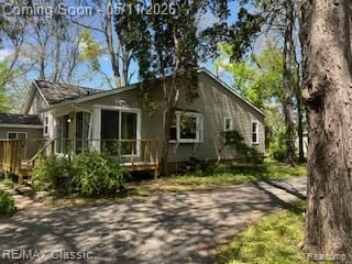 Property Photo:  2534 Edgemere Street  MI 48382 