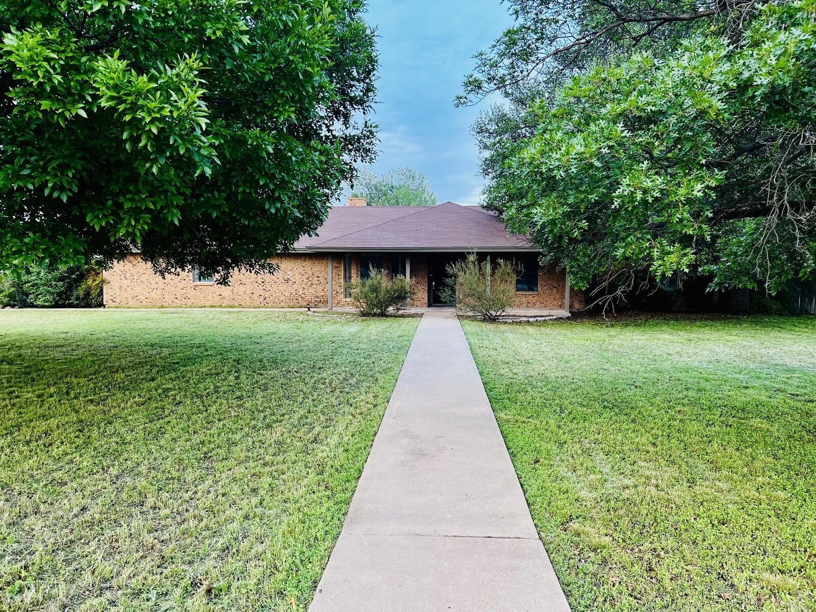 Property Photo:  5502 Meadow Drive  TX 76903 