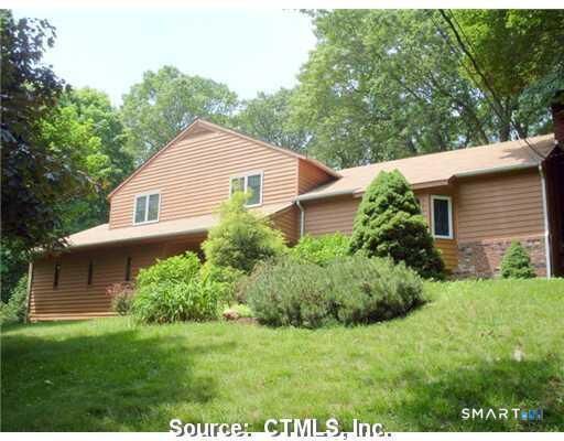 Property Photo:  