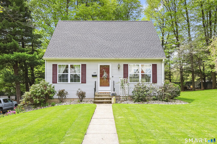 Property Photo: 428 Washington Street CT 06010