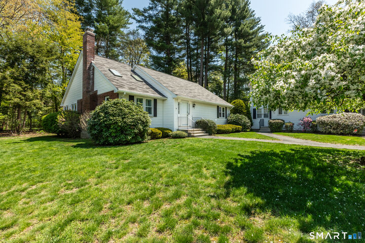 Property Photo:  81 Oldefield Farms Road 81  CT 06082 