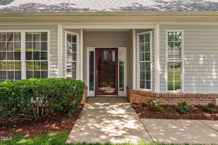 Property Photo:  431 Sawgrass Hill Court  NC 27519 