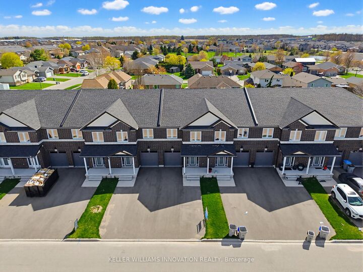 Property Photo:  232 Keeso Lane  ON N4W 0J3 