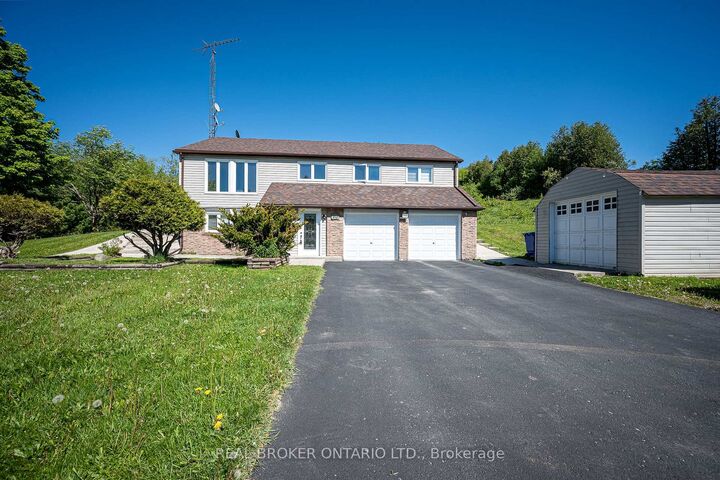 Property Photo: 16 Old Carriage Road ON L9W 5A3