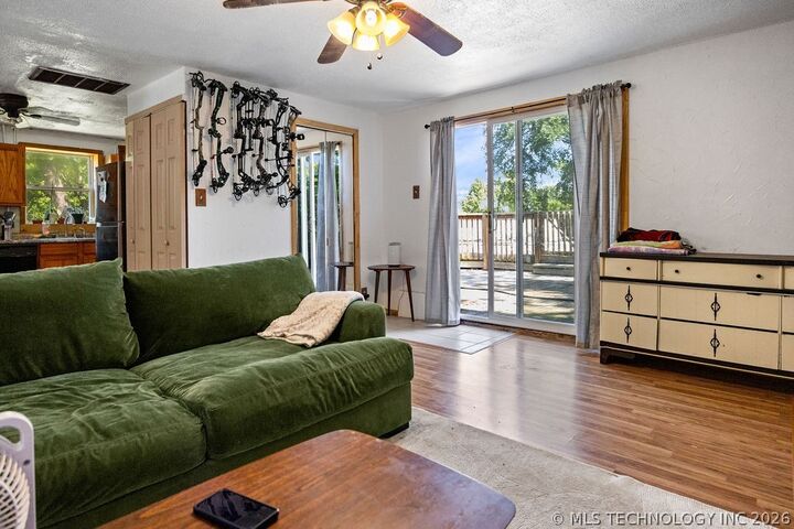 Property Photo:  71142 S 338 Rd Road  OK 74467 