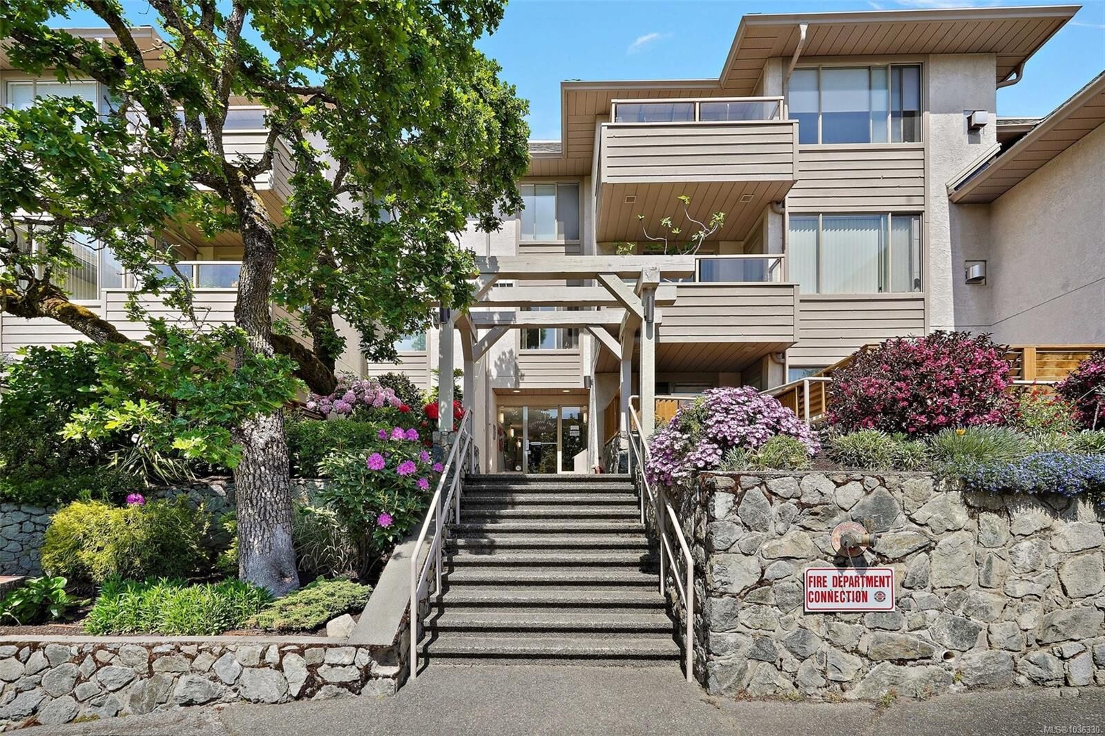 Property Photo:  3400 Quadra St 306  BC V8X 1G6 