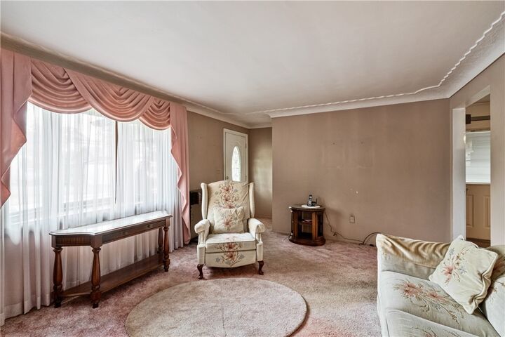Property Photo: 2811 Bowman Ave PA 15132