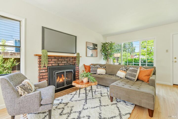 Property Photo:  1145 Mirabella Avenue  CA 94945 