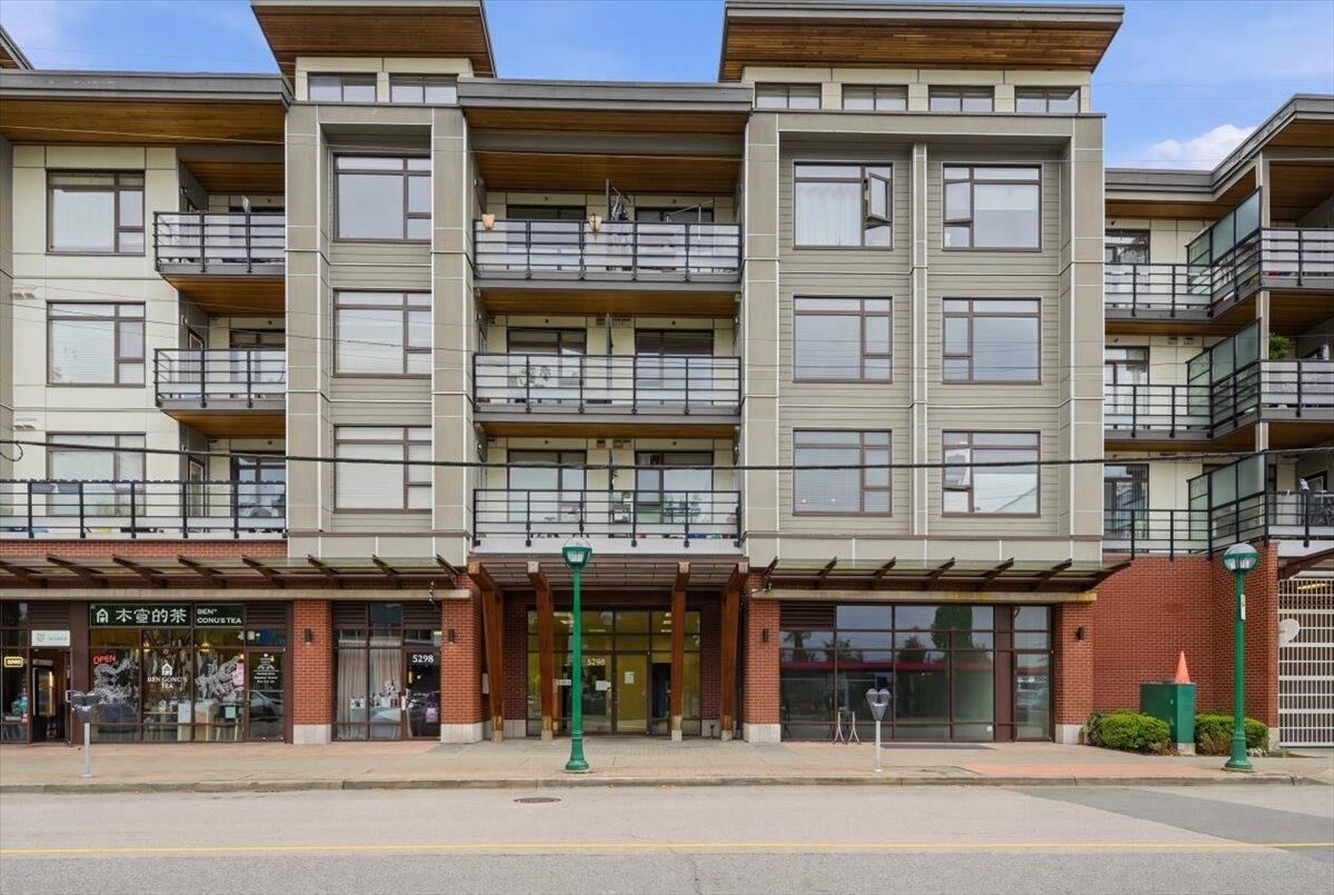 Property Photo:  5288 Grimmer Street P0h06  BC V5H 0C5 