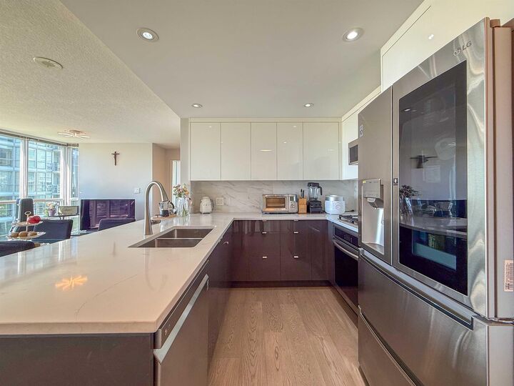 Property Photo:  2978 Glen Drive 1106  BC V3B 0C3 