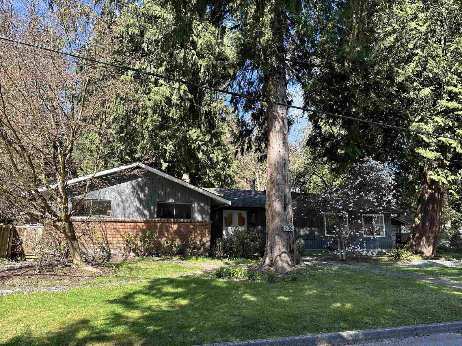 Property Photo:  909 Seymour Boulevard  BC V7J 2J7 
