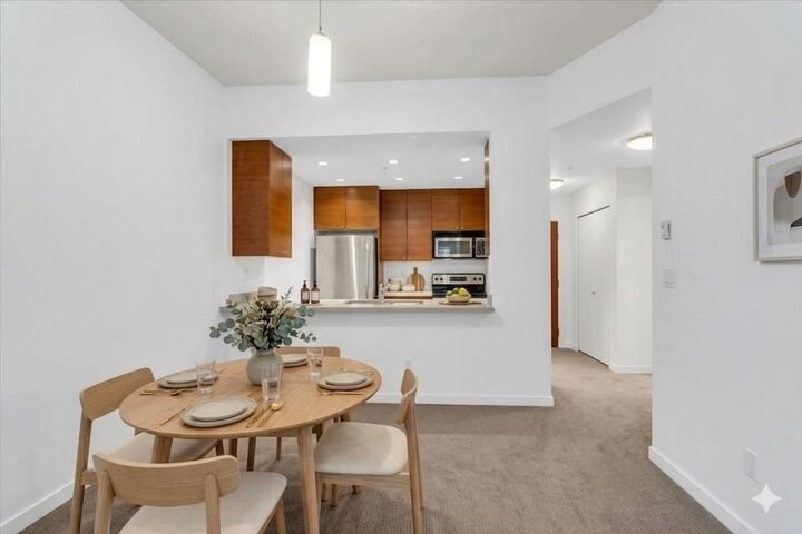 Property Photo:  1010 Howe Street 313  BC V6Z 1P5 