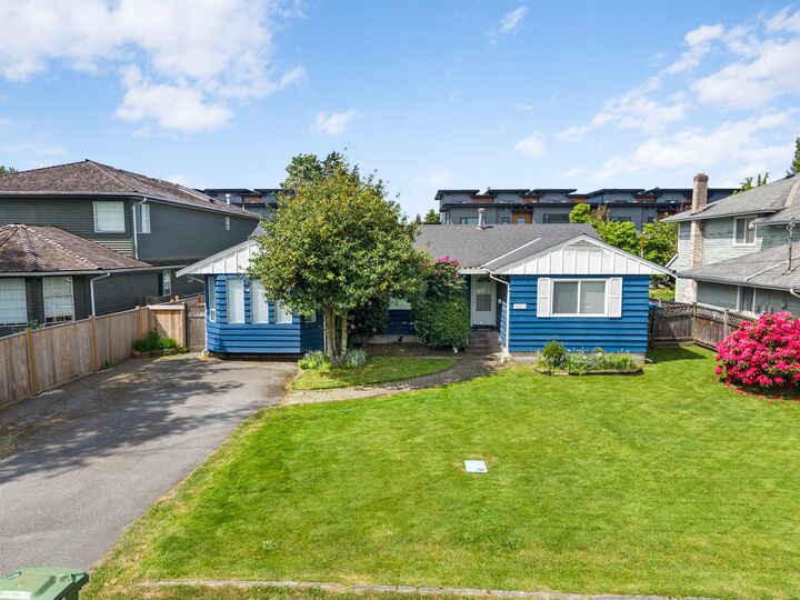 Property Photo:  10271 Dennis Crescent  BC V7A 3R9 