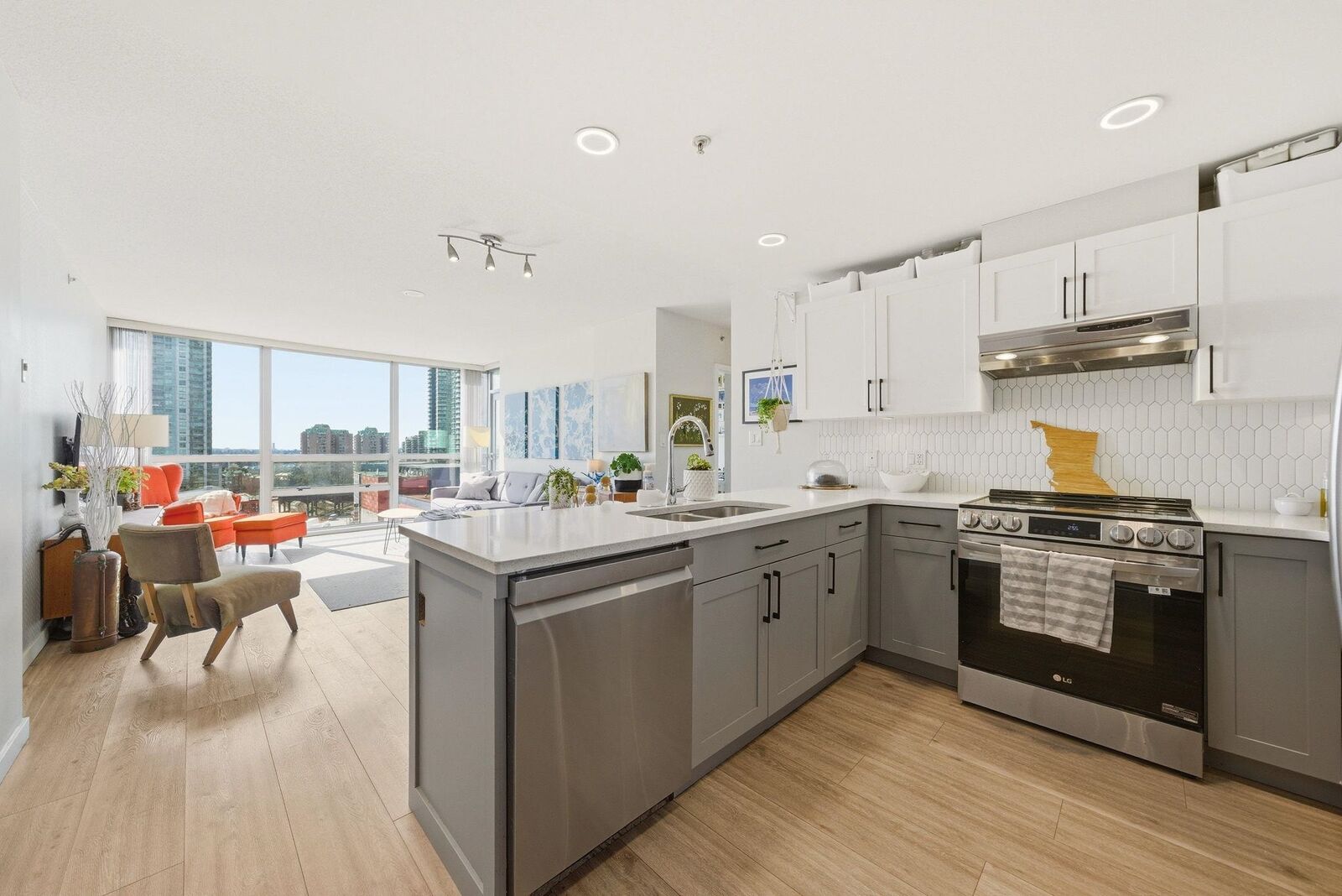 Property Photo:  14 Begbie Street 1202  BC V3M 0C4 