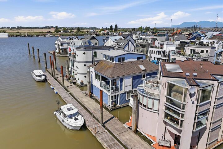 Property Photo:  3459 W River Road 5  BC V4K 4Y6 