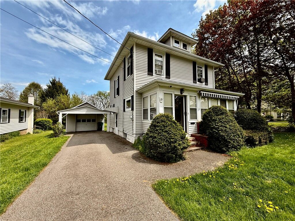 Property Photo:  19 South Street  NY 14481 