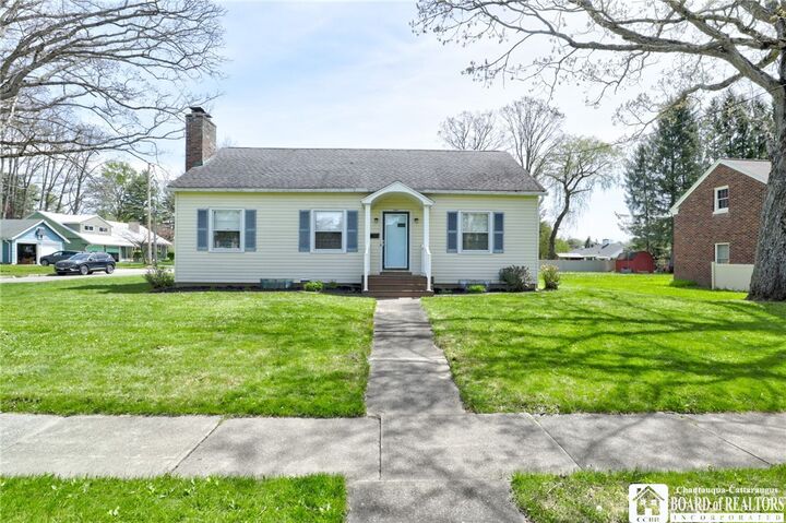 Property Photo:  261 Cole Avenue  NY 14701 