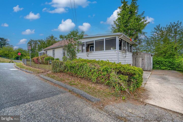 Property Photo:  3140 E Joppa Road  MD 21234 