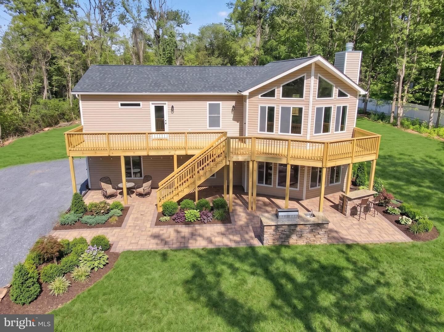 Property Photo:  600 Highridge Road  VA 22630 