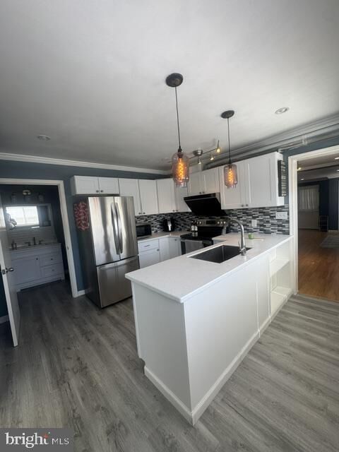 Property Photo:  17 W Pine Street  PA 17025 