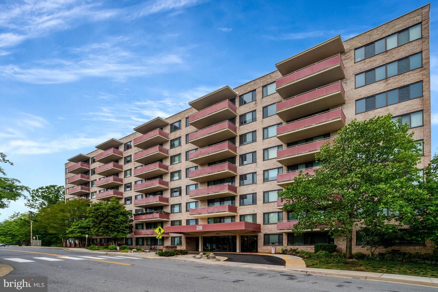 Property Photo: 4201 Cherry Hill Road 409 VA 22207