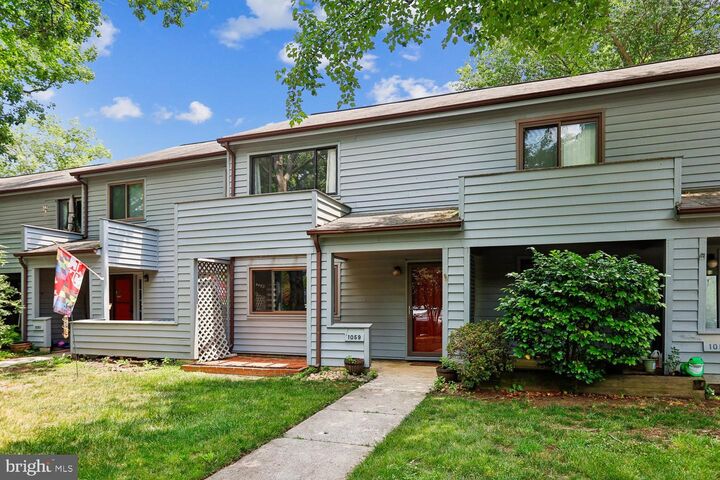 Property Photo: 1059 Cedar Ridge Court MD 21403