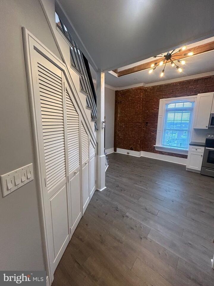 Property Photo: 13 N 4th Ave 17 PA 19468