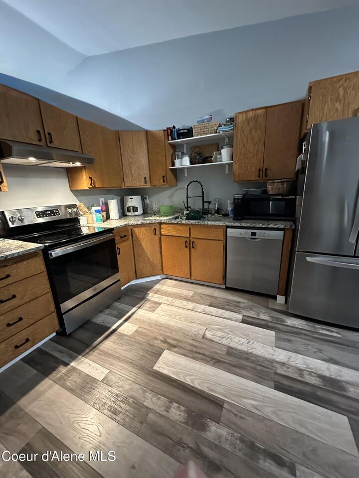 Property Photo:  13747 N Natalie St 1&Amp2  ID 83858 