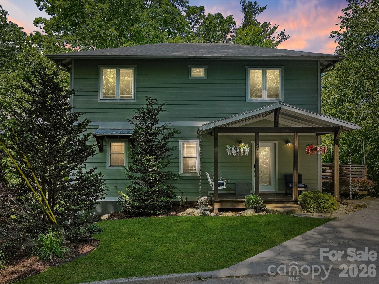 Property Photo: 100 Hibriten Drive NC 28801