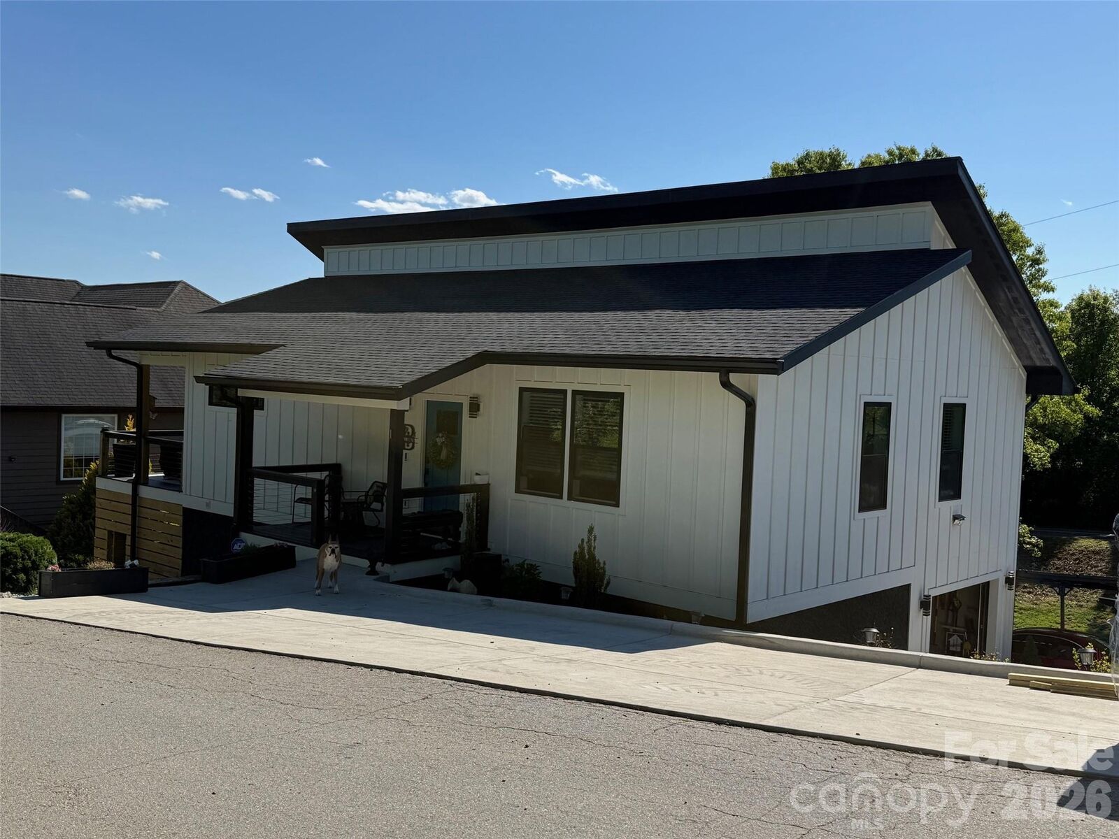 Property Photo:  1 Little Oak Road  NC 28748 