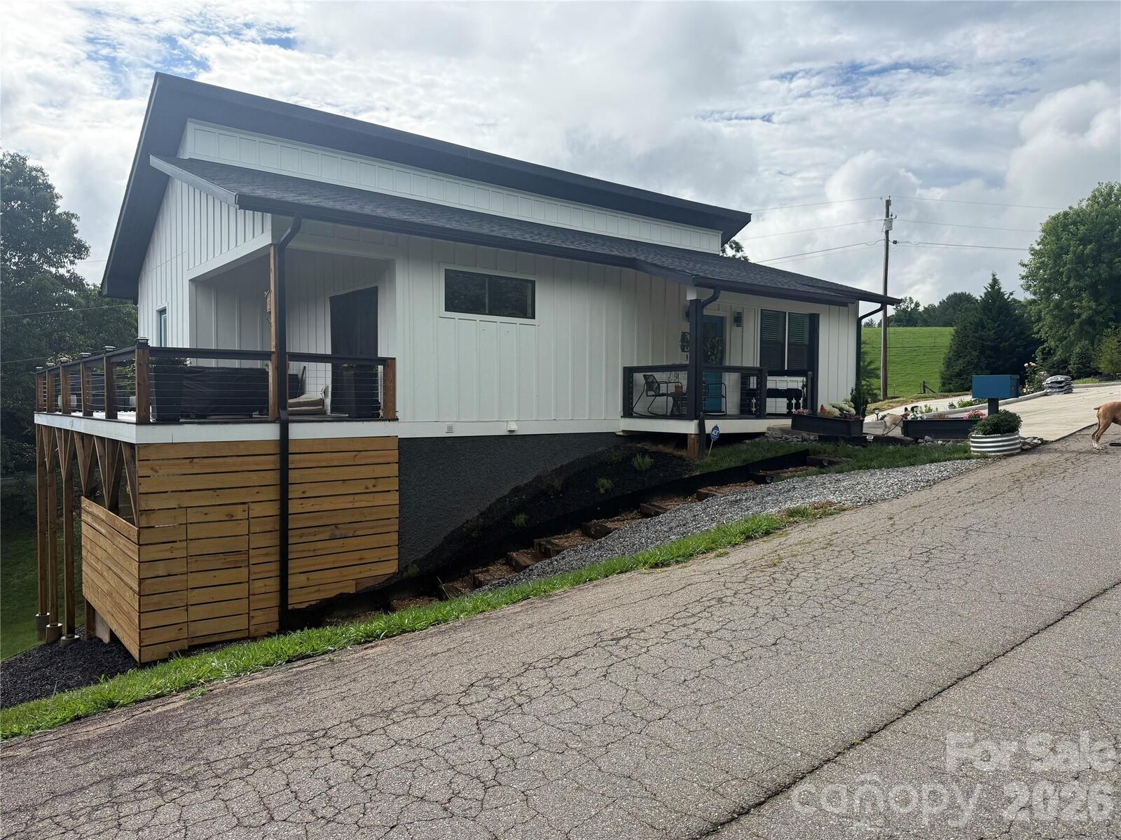 Property Photo:  1 Little Oak Road  NC 28748 