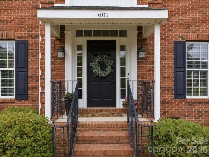 Property Photo:  601 E Cheval Drive  SC 29708 