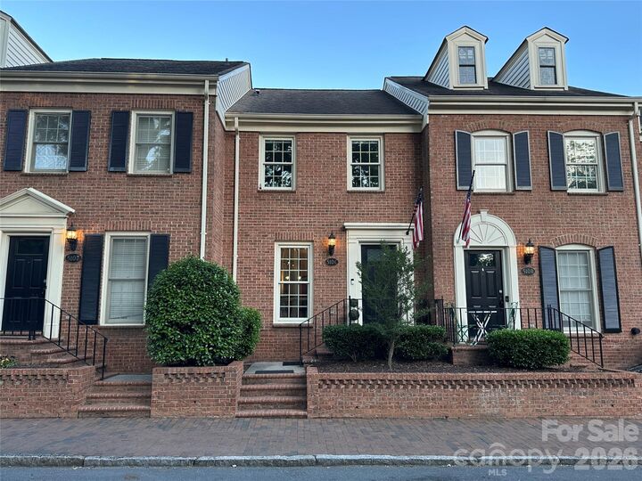 Property Photo:  510 N Poplar Street C  NC 28202 