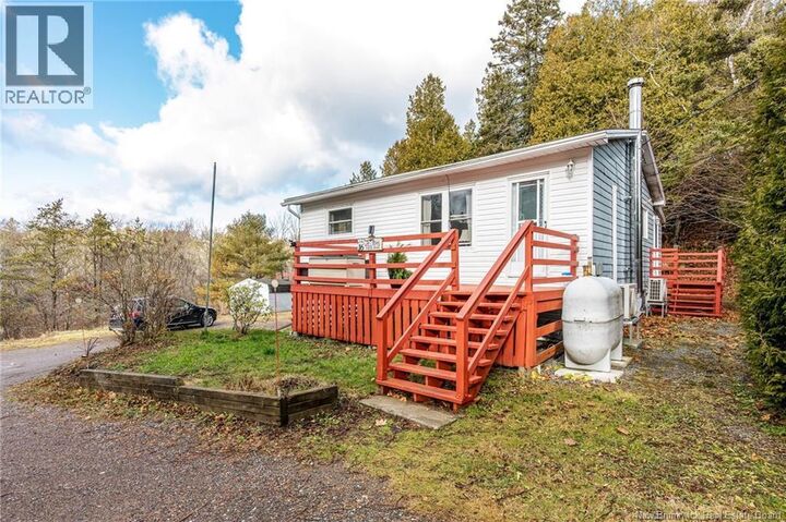 Property Photo:  16 Field Road  NB E2M 6B2 