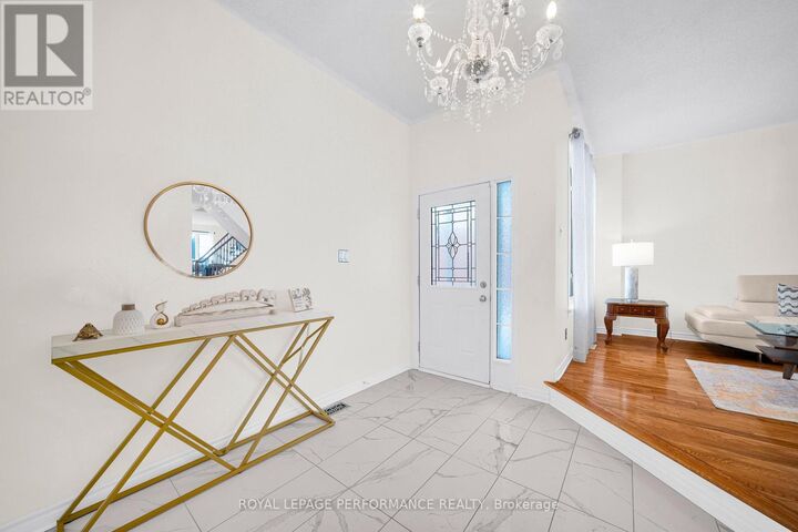 Property Photo:  292 Rustic Hills Crescent  ON K4A 5A5 